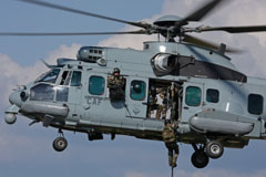 Calendrier 2012 - H&eacute;licoipt&egrave;res militaires fran&ccedil;ais