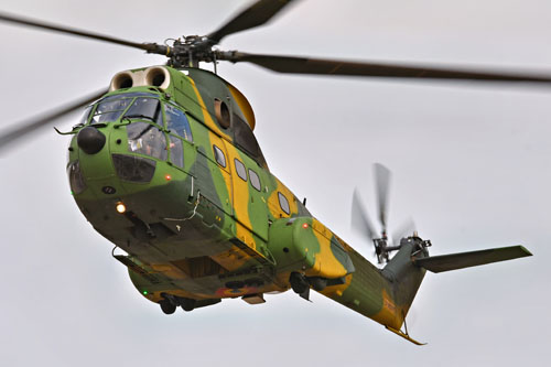 Hélicoptère IAR330M Puma Roumanie