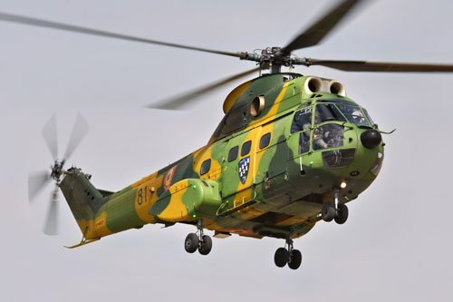 Hélicoptère IAR330M Puma Roumanie