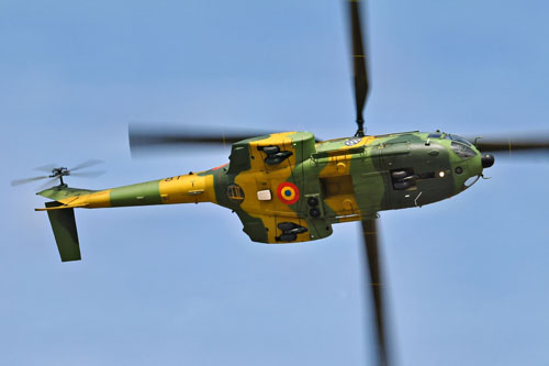 Hélicoptère IAR330M Puma Roumanie