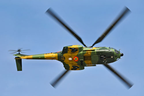 Hélicoptère IAR330M Puma Roumanie