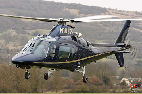Hélicoptère AGUSTA WESTLAND AW109