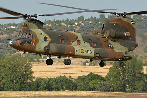 Hélicoptère CH47 Chinook FAMET