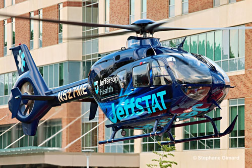 Hélicoptère de secours EC135 N527ME Jeffstat
