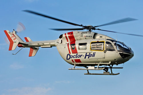 Hélicoptère de secours EC145 JA6910 Doctor Heli