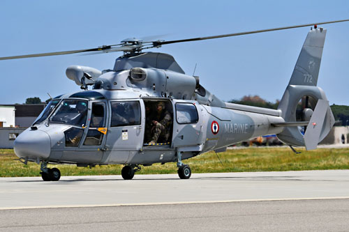 Hélicoptère Dauphin Marine France