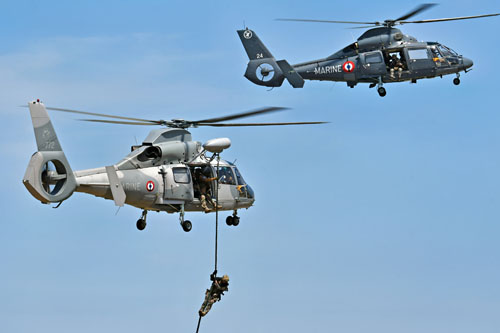 Hélicoptère Dauphin Marine France