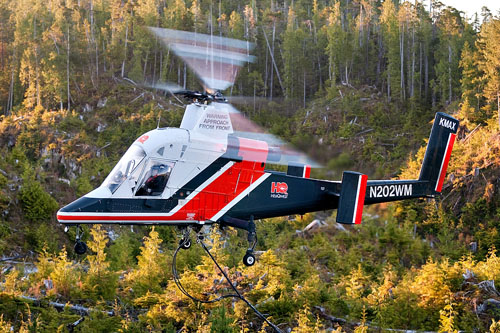 Hélicoptère K1200 KMAX N202WM d'HeliQWest Aviation, Canada