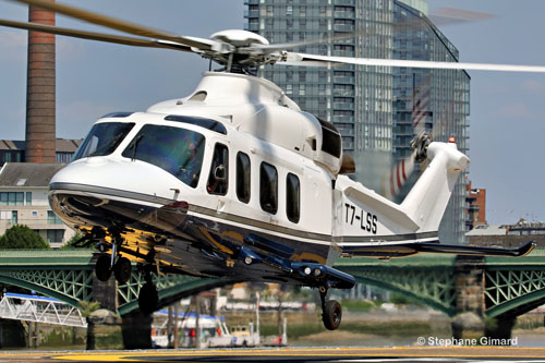 Hélicoptère AW139 T7-LSS