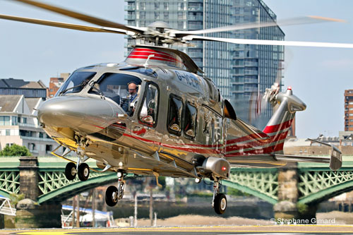 Hélicoptère AW169 Grand G-ICER