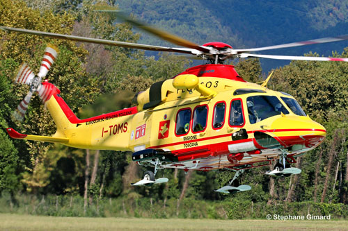 Hélicoptère de secours AW139 Pegaso 3 I-TOMS