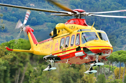 Hélicoptère de secours AW139 Pegaso 3 I-TOMS