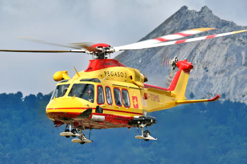 Hélicoptère de secours AW139 Pegaso 3 I-TOMS
