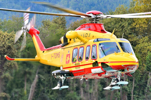 Hélicoptère de secours AW139 Pegaso 3 I-TOMS