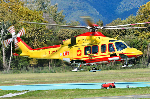 Hélicoptère de secours AW139 Pegaso 3 I-TOMS