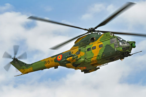 Hélicoptère IAR330L Puma SOCAT Roumanie