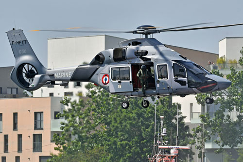 Hélicoptère H160 Marine Nationale française