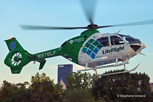 Hélicoptère de secours EC135 N978LF Lifeflight