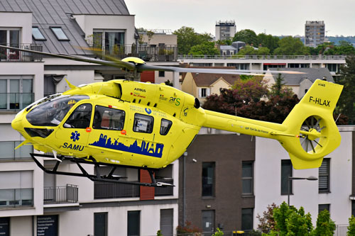 Hélicoptère H145 F-HLAX du SAMU Ile de France