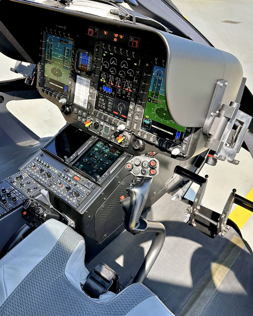 Hélicoptère H145 F-HLAX du SAMU Ile de France