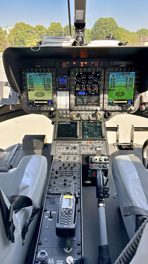 Hélicoptère H145 F-HLAX du SAMU Ile de France
