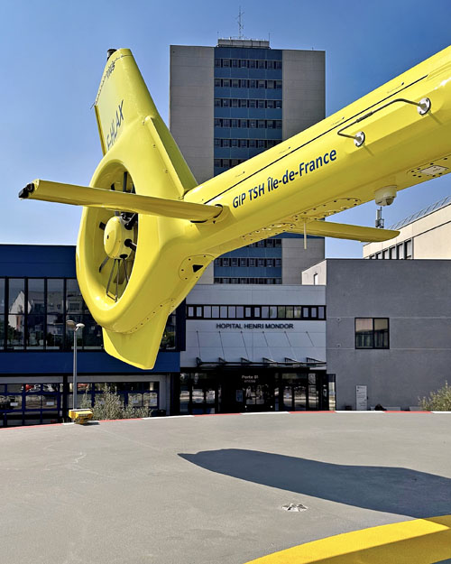 Hélicoptère H145 F-HLAX du SAMU Ile de France