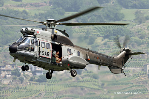 Hélicoptère AS332 SuperPuma Ejercito Del Aire 802-16 / HD 21-16