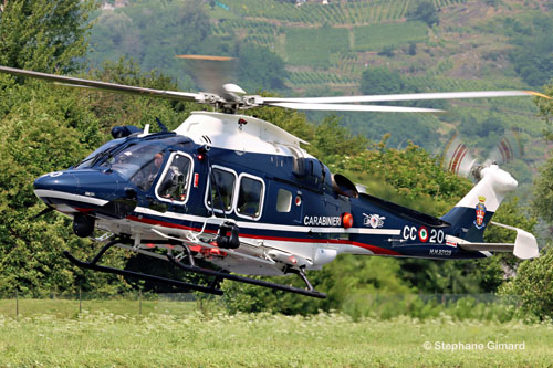 Hélicoptère UH169 Carabinieri CC-20 MM82139