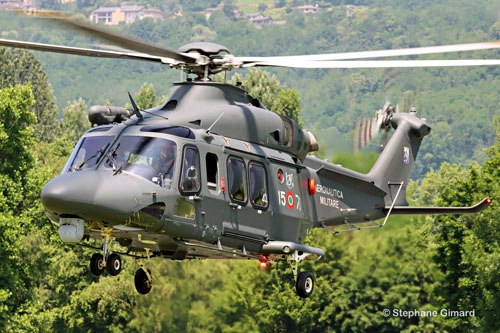 Hélicoptère AW139 Aeronautica Militare 15-70 MM82023