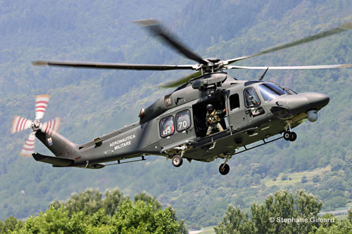 Hélicoptère AW139 Aeronautica Militare 15-70 MM82023