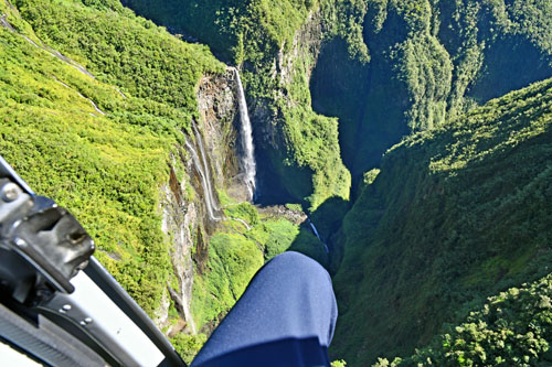 Survol du Trou de Fer à l'île de La Réunion