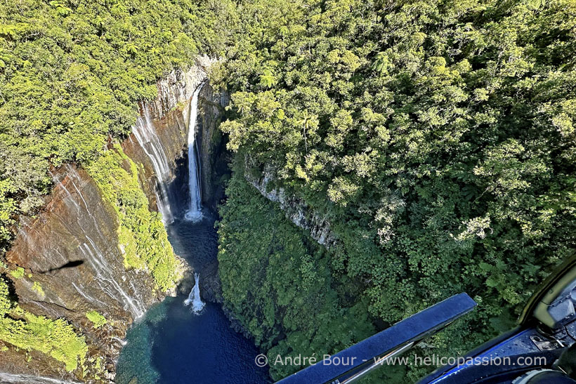 Survol des cascades de Takamaka, sur l'île de La Réunion