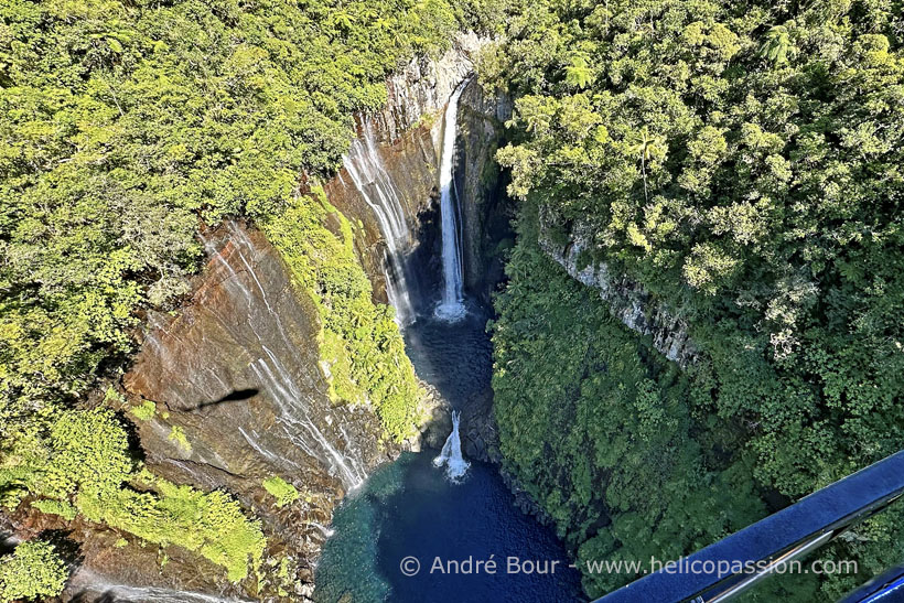 Survol des cascades de Takamaka, sur l'île de La Réunion