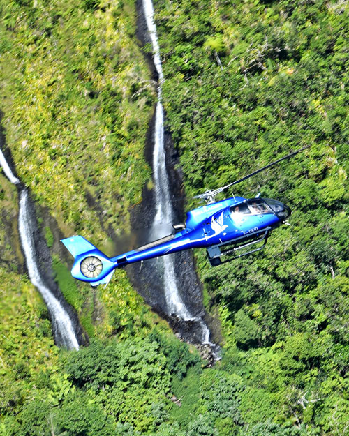 Air to Air au-dessus du Trou de Fer, sur l'île de La Réunion