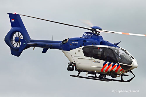 Hélicoptère EC135 PH-PXC Police Politie Netherlands