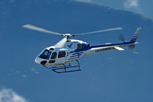 Hélicoptère AS350 Ecureuil d'HELILAGON
