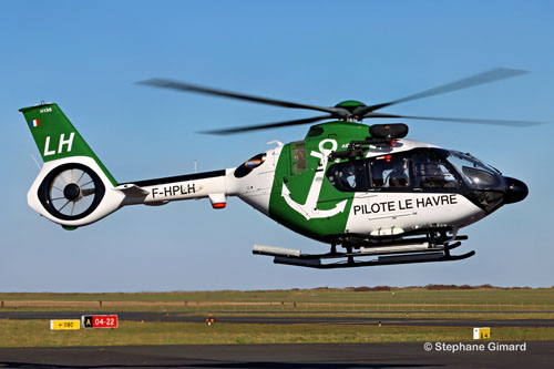 Hélicoptère H135 F-HPLH du pilotage maritime du Port du Havre