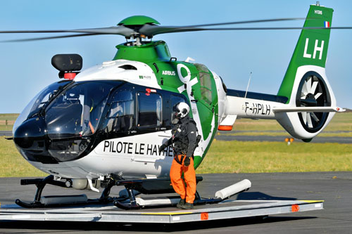 Hélicoptère H135 F-HPLH du pilotage maritime du Port du Havre
