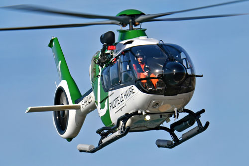 Hélicoptère H135 F-HPLH du pilotage maritime du Port du Havre