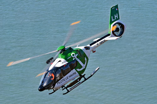 Hélicoptère H135 F-HPLH du pilotage maritime du Port du Havre