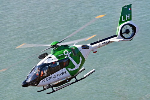 Hélicoptère H135 F-HPLH du pilotage maritime du Port du Havre