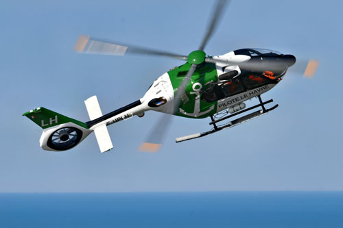 Hélicoptère H135 F-HPLH du pilotage maritime du Port du Havre