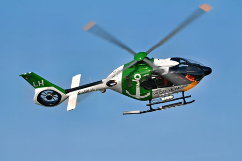 Hélicoptère H135 F-HPLH du pilotage maritime du Port du Havre