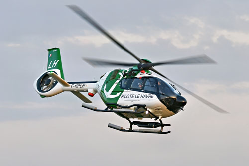 Hélicoptère H135 F-HPLH du pilotage maritime du Port du Havre