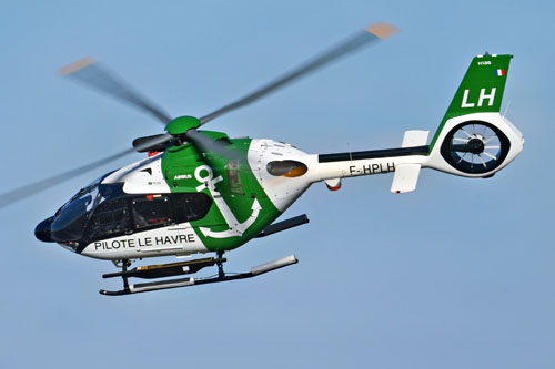 Hélicoptère H135 F-HPLH du pilotage maritime du Port du Havre