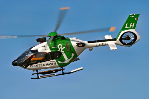 Hélicoptère H135 F-HPLH du pilotage maritime du Port du Havre