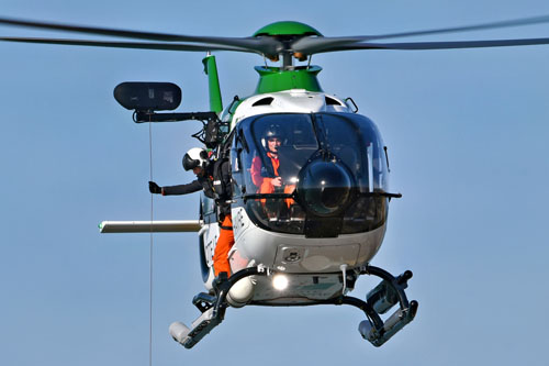 Hélicoptère H135 F-HPLH du pilotage maritime du Port du Havre