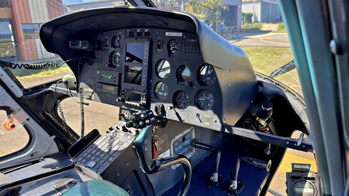 Hélicoptère H125 (AS350 B3E Ecureuil) F-OMAB (Paille en queue)